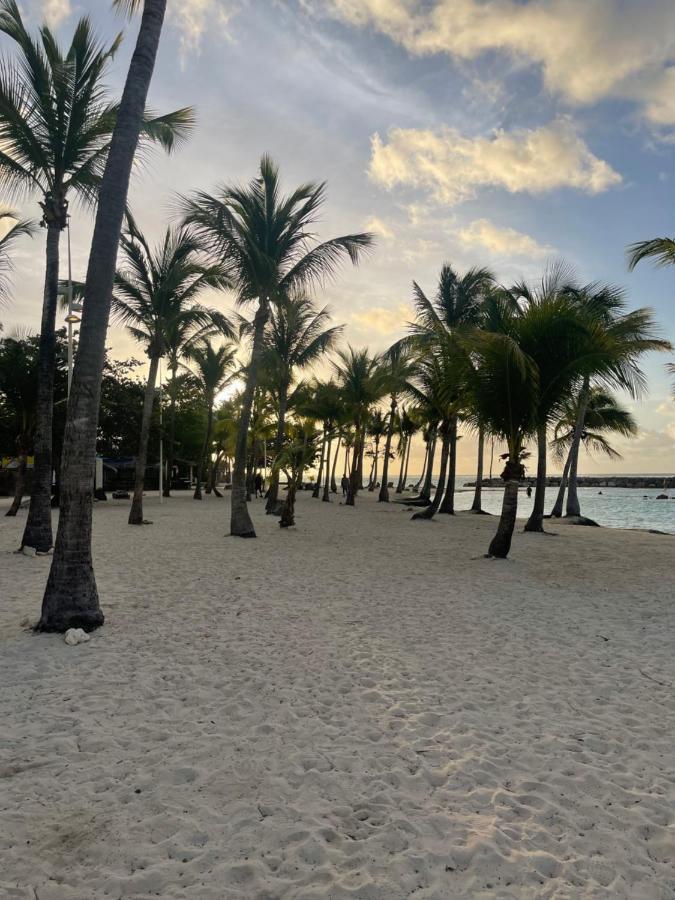 Plage St-Anne T2 Balcon Sainte-Anne  Luaran gambar